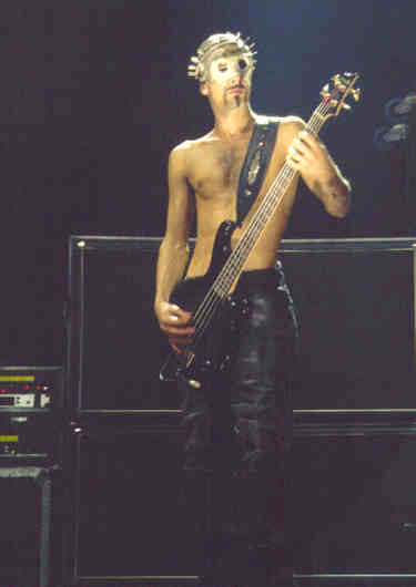 RAMMSTEIN BASSIST